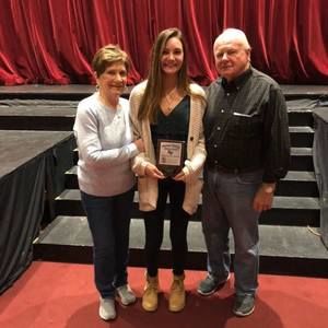 Meet your Posher, Abigail